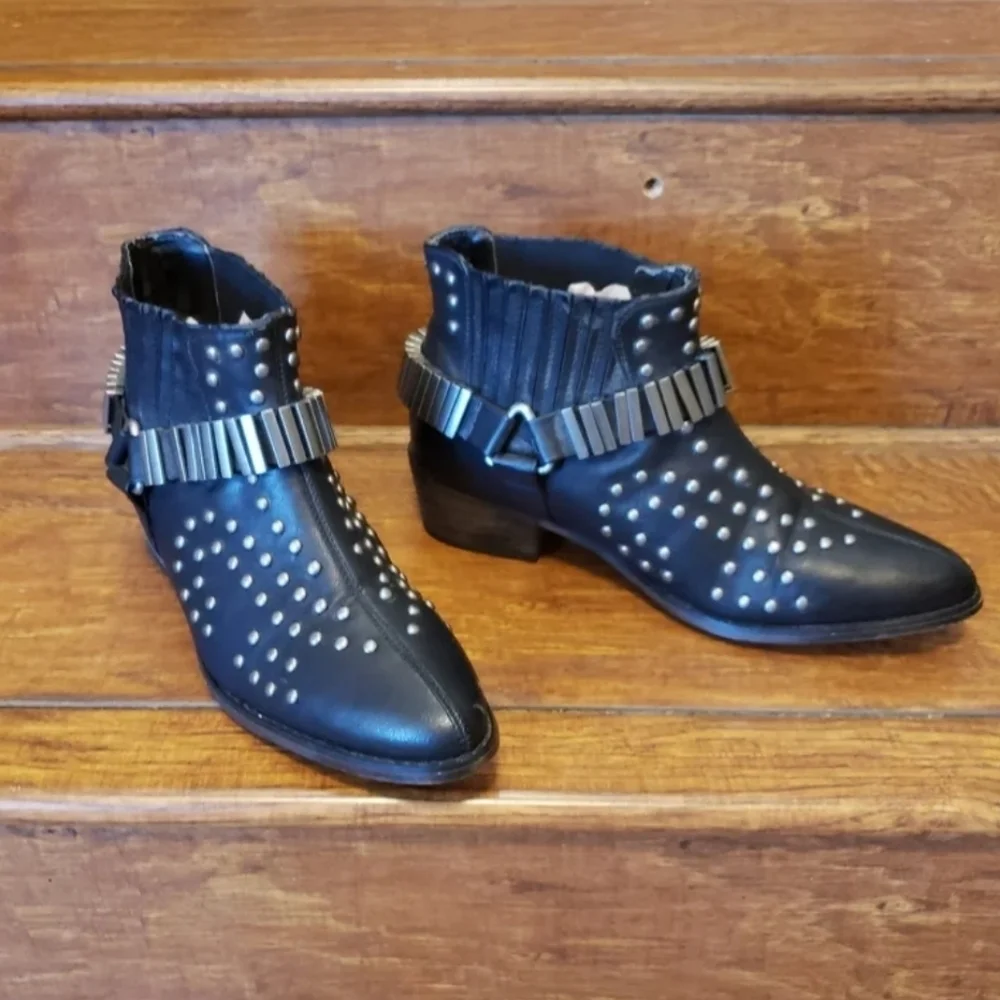 Tennis Black Silver Buckle Stud Boots Shoes Size EU38 US 7.5